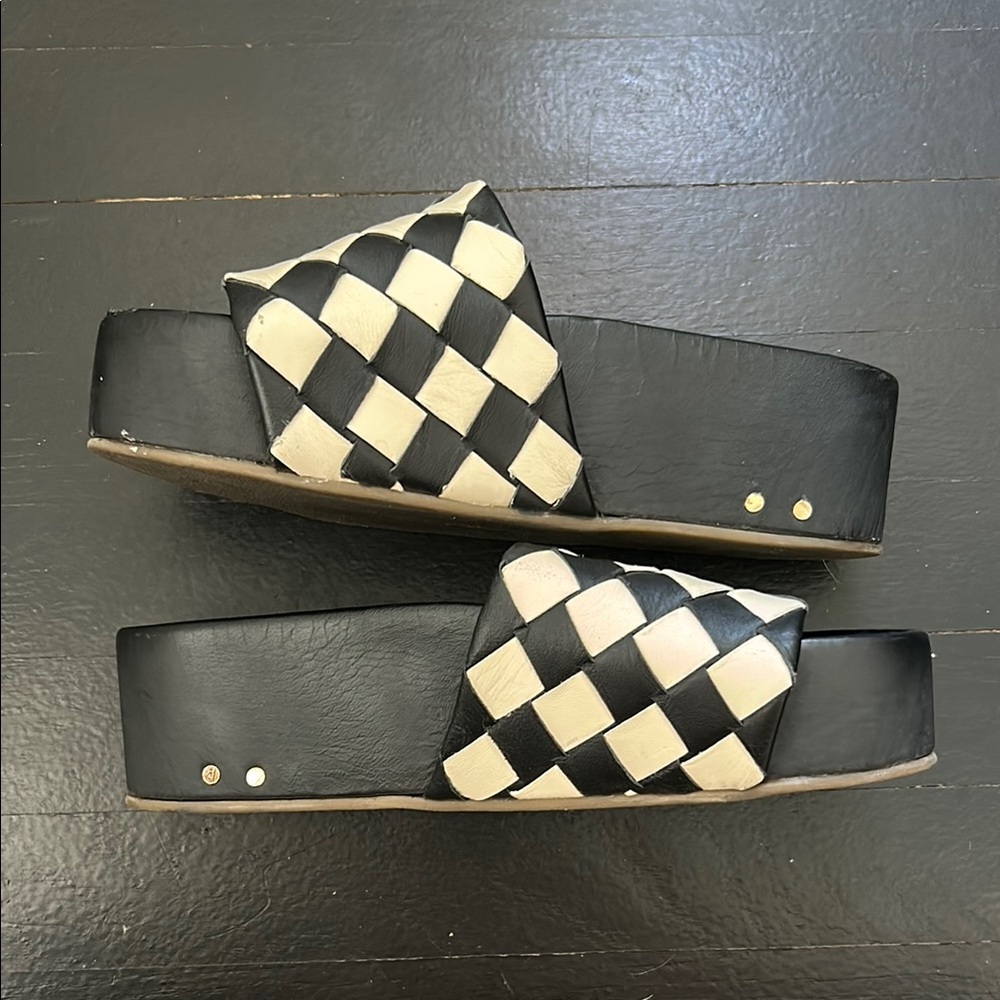 Beek Black and Cream Woven Platform Slide Sandals - Picture 3 of 6